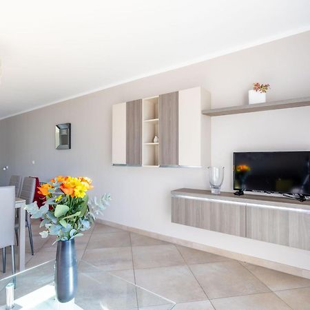 Le Midi 8 By Estates Cannes Exterior foto
