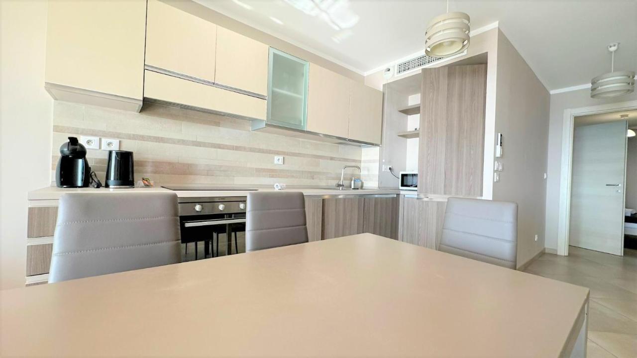 Le Midi 8 By Estates Cannes Exterior foto