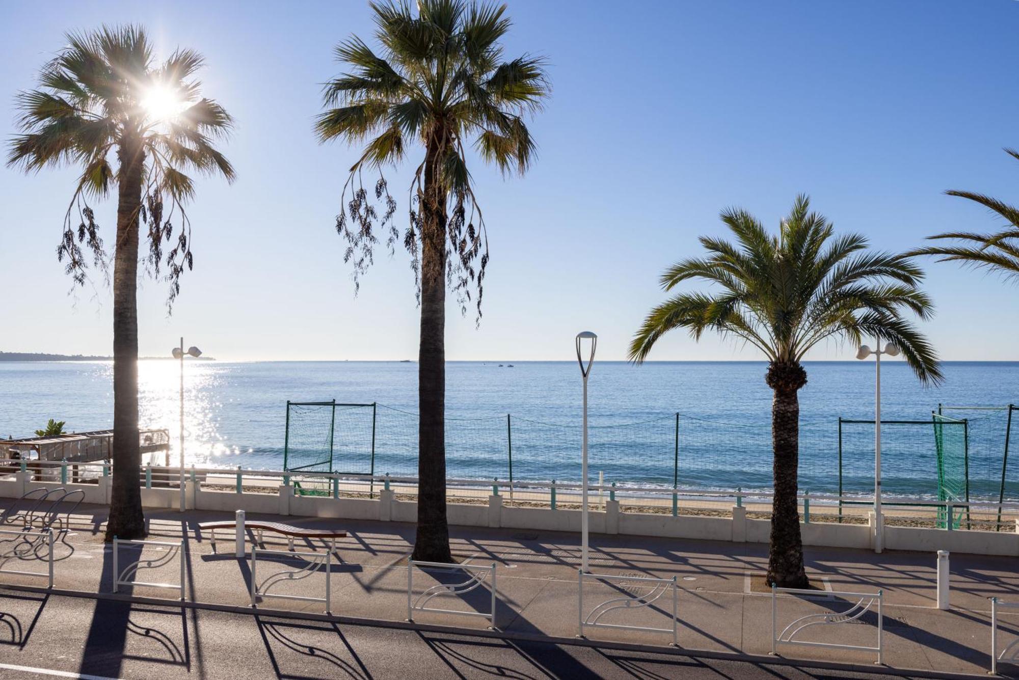 Le Midi 8 By Estates Cannes Exterior foto