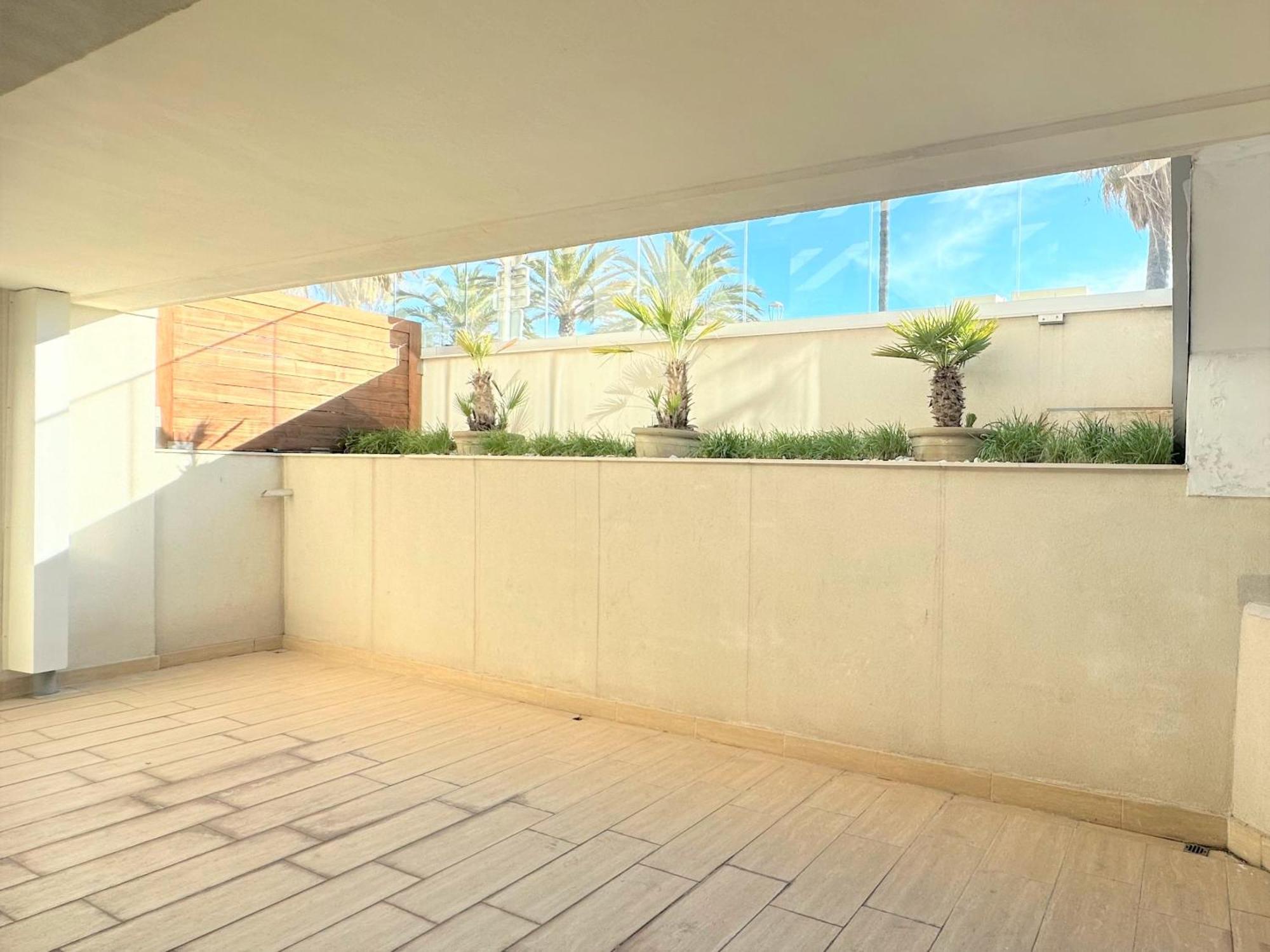 Le Midi 8 By Estates Cannes Exterior foto